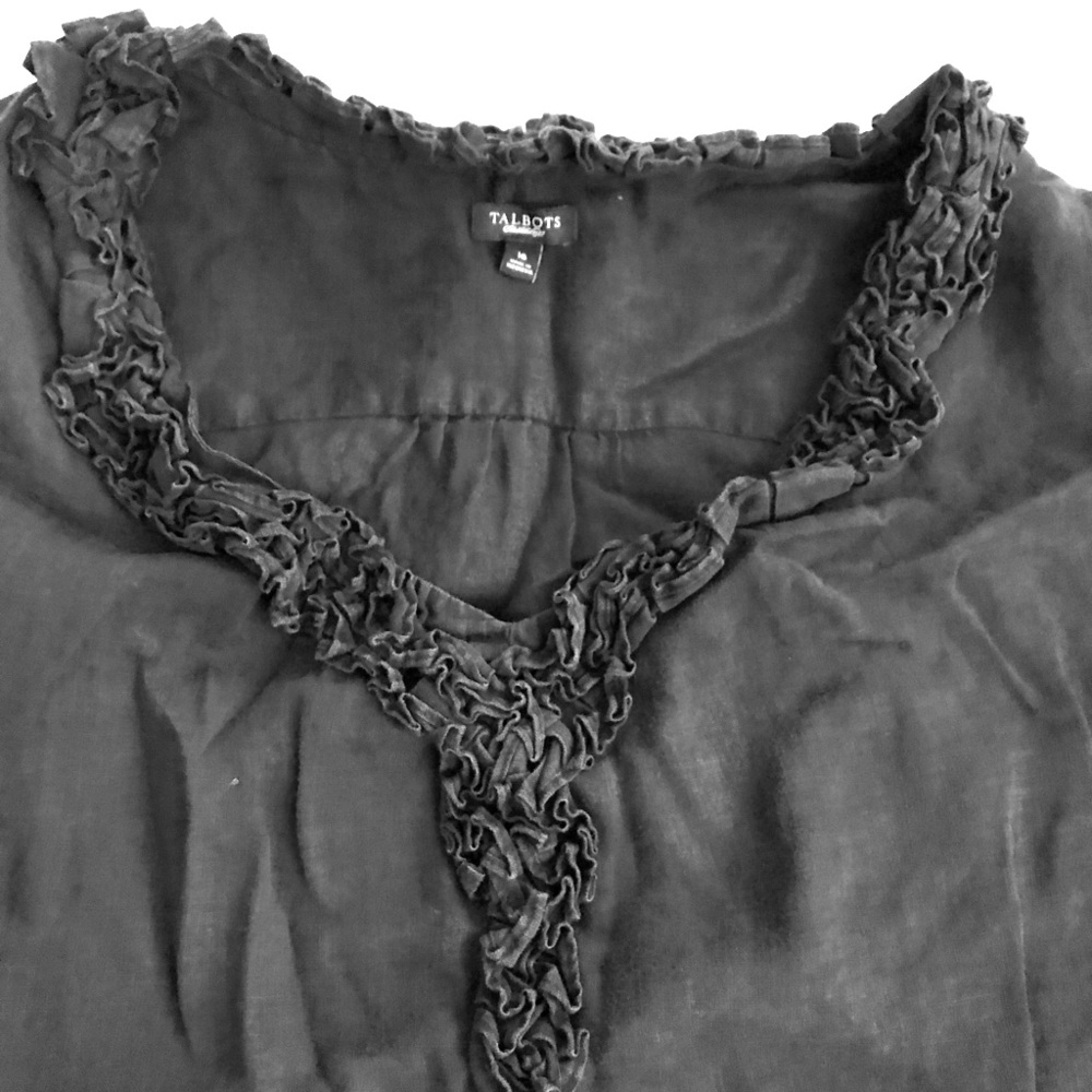 Talbots black cotton top w ruffles